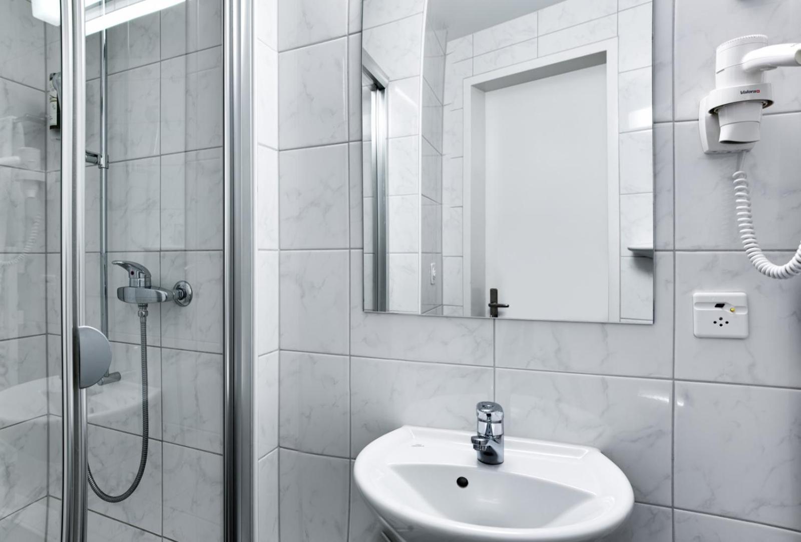 Hotel Bellevue Krienz